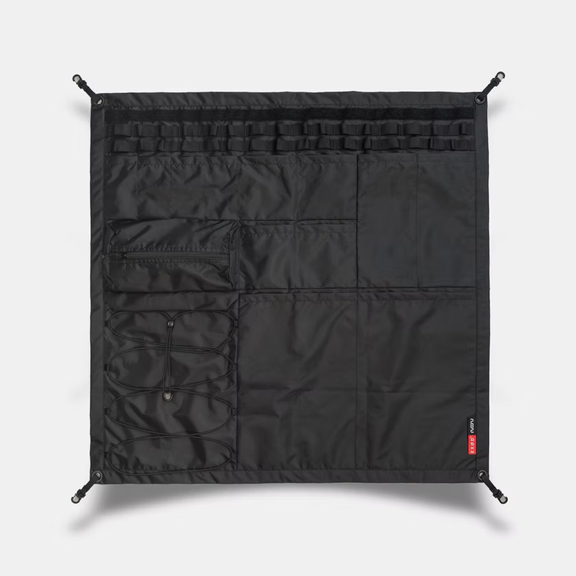 Portable inflatable house